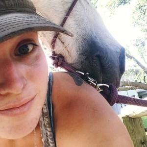 Meet your Posher, Veronica